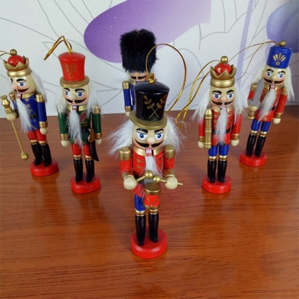 Casse noisette Noël décoratif - personnages de la cour royale