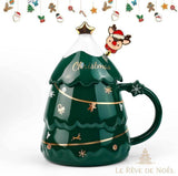 Mug vert en forme de sapin avec couvercle étoilé doré et mélangeur tête de renne, inscription Christmas
