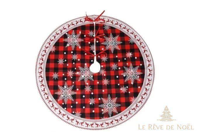 Jupe de sapin à carreaux rouge et noir, grands flocons blancs, liseré à motif de rennes