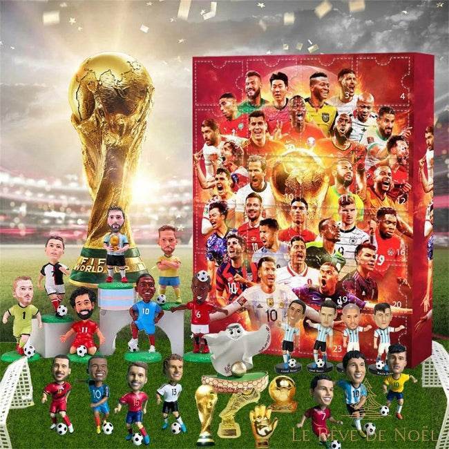 Calendrier de l'avent foot, boîte rouge à joueurs illustrés, trophée doré et figurines de footballeurs sur pelouse