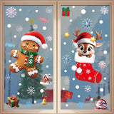 Stickers de Noël sur deux fenêtres : bonhomme pain d'épice à écharpe et renne dans une chaussette rouge