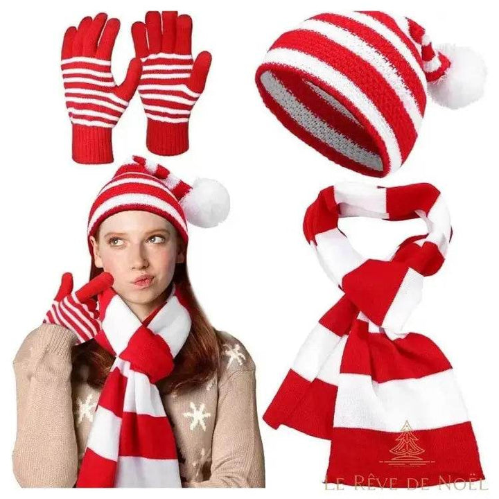 Ensemble bonnet, écharpe et gants à rayures rouges et blanches, porté par une jeune femme