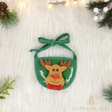 Bavoir vert pour chien avec tête de renne en relief et inscription Merry Christmas brodée