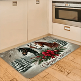 Tapis à chevaux de Noël déroulé au sol d'une cuisine en bois, devant un four encastré